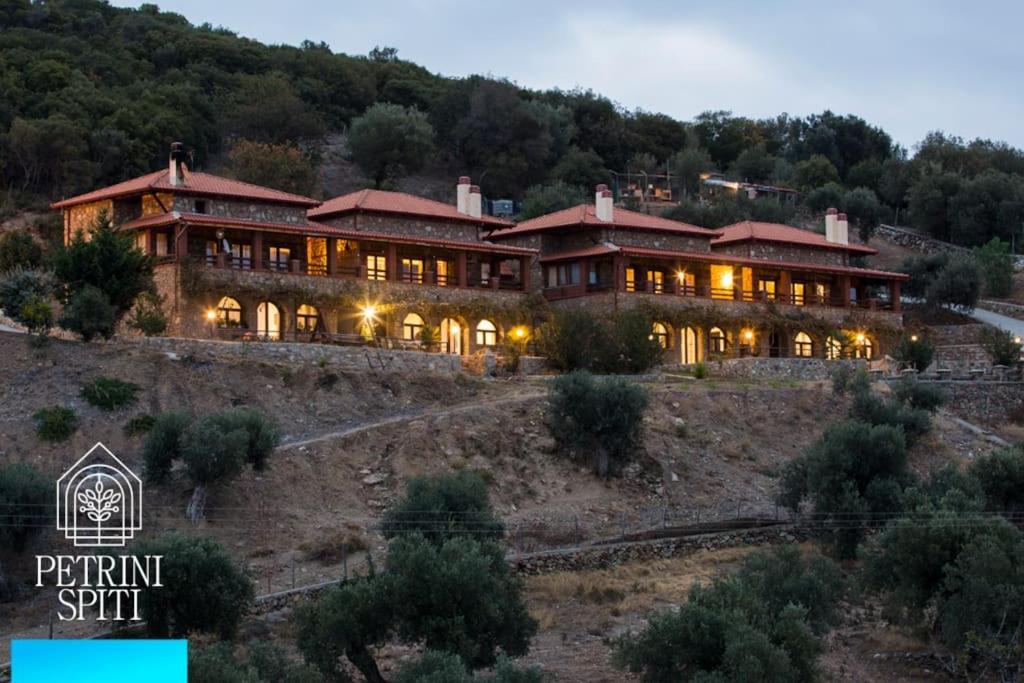 Petrini Spiti Villa Pyrgadikia Bagian luar foto